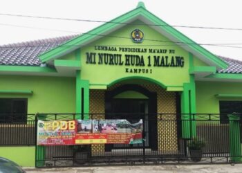 Madrasah dengan prestasi terbanyak di Kota Malang kembali menjadi sorotan setelah MI Nurul Huda 1 berhasil mengumpulkan 109 penghargaan dalam kurun dua tahun.