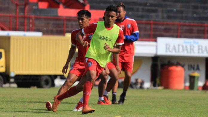 Evaluasi Putaran Pertama: 5 Pemain Arema Terbanyak Duduk di Bench