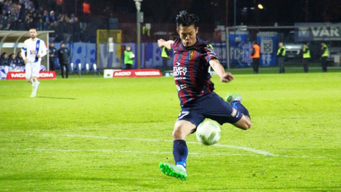 Takafumi Akahoshi