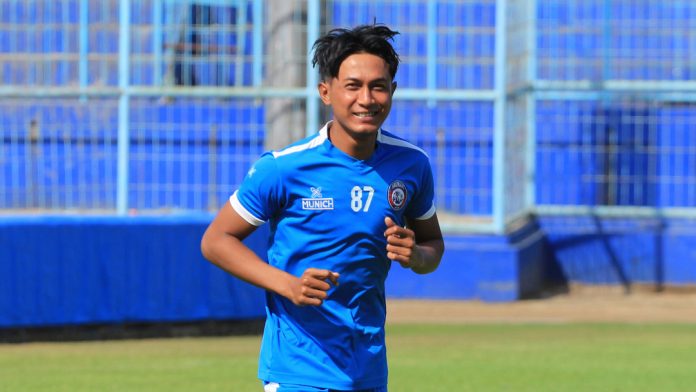 Kabar Terbaru Kambuhnya Cedera Johan Farizi dan Dedik Setiawan