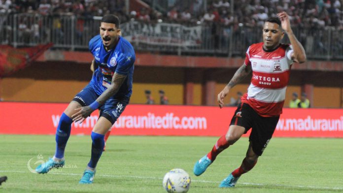Arthur Cunha Ungkap Peran Gandanya di Arema