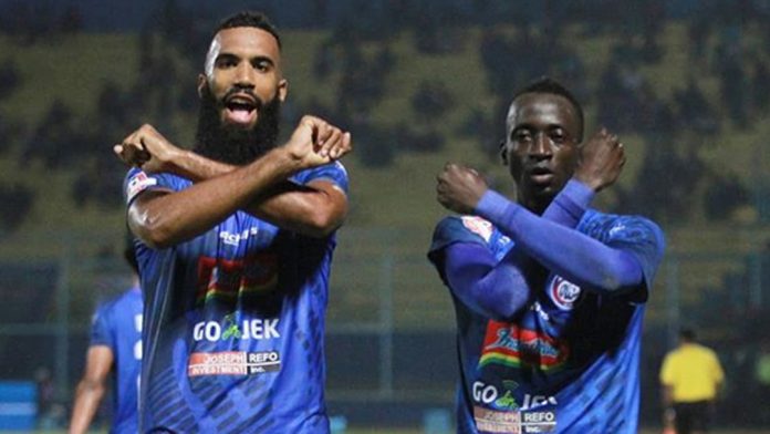 Arema FC vs PSIS Semarang