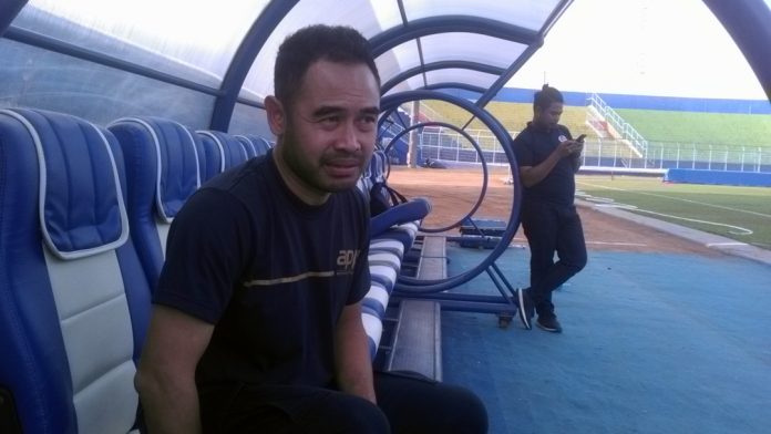 Ponaryo Astaman Arema Memenuhi Persyaratan Jadi Tim Juara