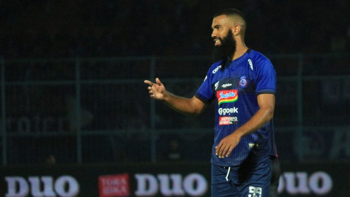 Arema FC vs PSM Makassar