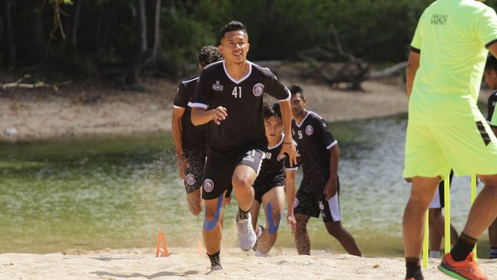 Secara Medis, Latihan Fisik di Pantai Lebih Bagus untuk Pemain Arema