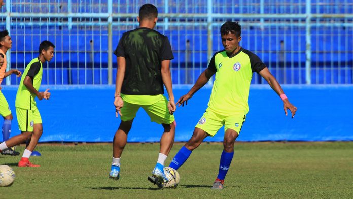 Skuat Arema Diliburkan Hingga Hari Minggu