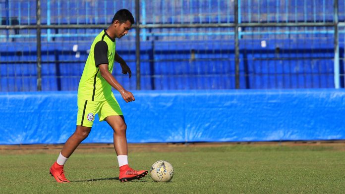 Milo Matangkan Persiapan Arema Sebelum ke Bandung