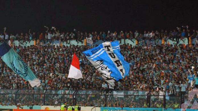 FIKSI: Maaf, Gadis Lamonganku!