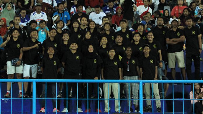 Arema Putri Mencicipi Atmosfer Stadion Kanjuruhan