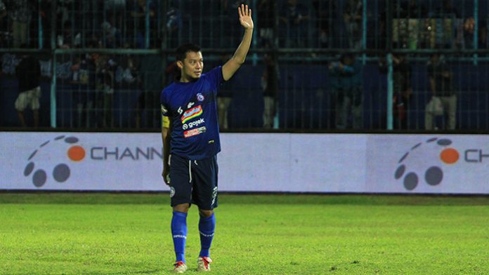 Pemain Arema Putri Ini Tak Rela Hamka Hamzah Pensiun