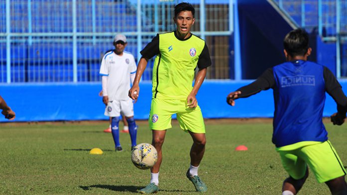 Hanif Sjahbandi Lebih Beruntung dari Kartika Ajie