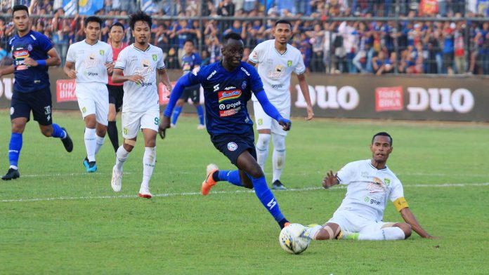Makan Konate Semangat Rebut Tiga Poin dari Persebaya