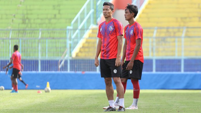 Dua Pemain Arema Ditantang Uji Nyali dalam PenelusuRANS