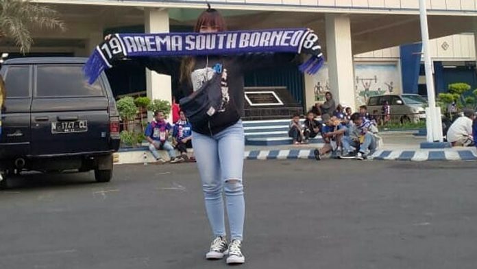 Gara-gara Johan Farizi, Aremanita Kalsel Ini Jatuh Cinta pada Arema