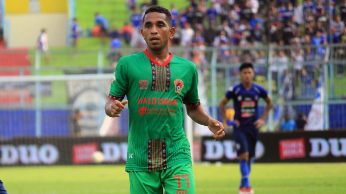 Pandi Lestaluhu Bisa Jadi Solusi Minimnya Sayap Pengumpan di Arema