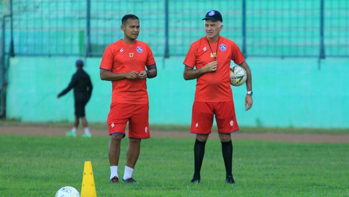 Tim Pelatih Arema Siap Jalankan Protokol Kesehatan Latihan
