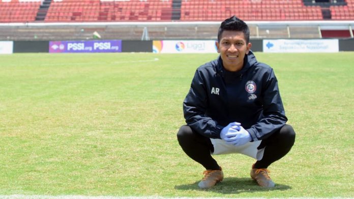 Reta Arroyan, Fisioterapis di Semua Level Tim Arema