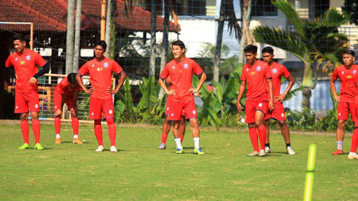 Arema Sudah Dapatkan Satu Stopper Asing Anyar