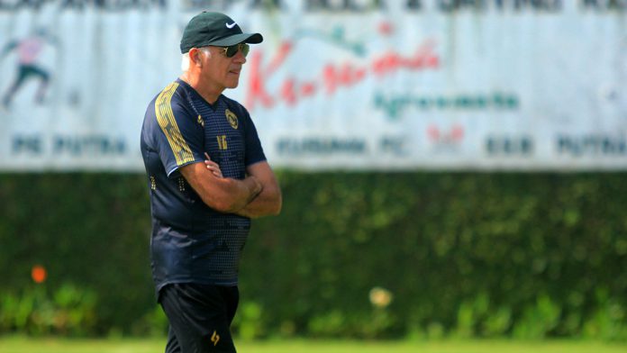 Mario Gomez Pamit Tinggalkan Arema