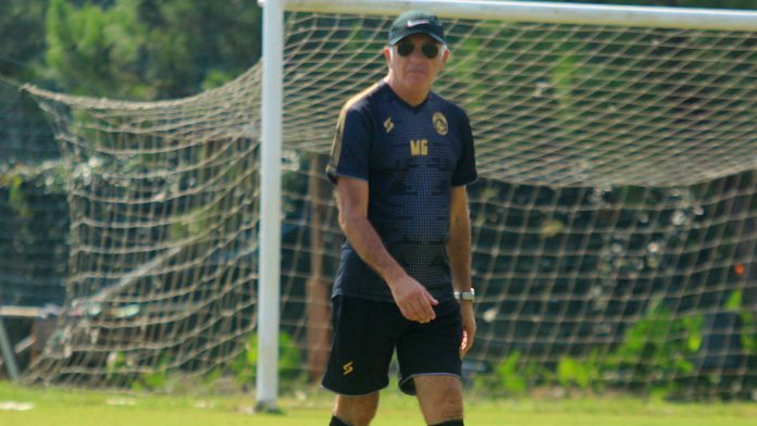 Rasionalisasi Kontrak Bisa Bikin Arema Kehilangan Pelatih dan Pemain