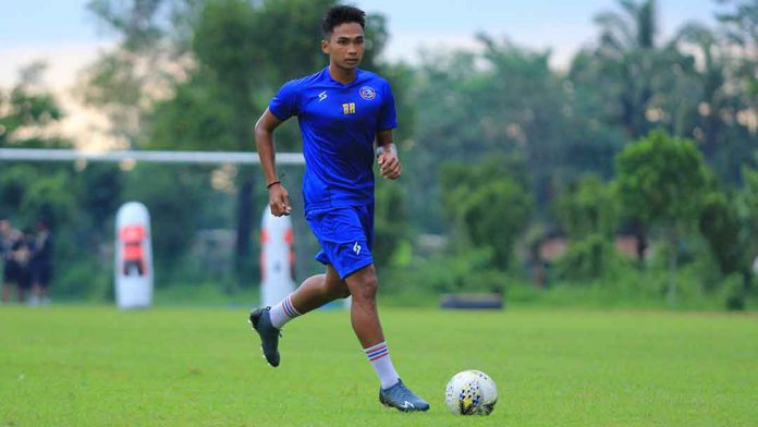 Arema Menunggu Dua Pemain Gabung Latihan