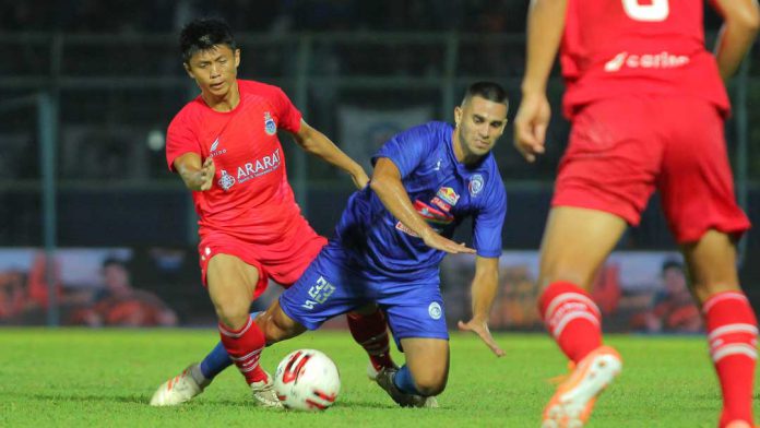 Arema Pastikan Ada Rotasi Pemain Hadapi Persela