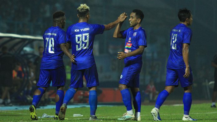 Jika Liga 1 2021-2022 Digulirkan, Pesepak Bola Bisa Menjadi Duta Prokes