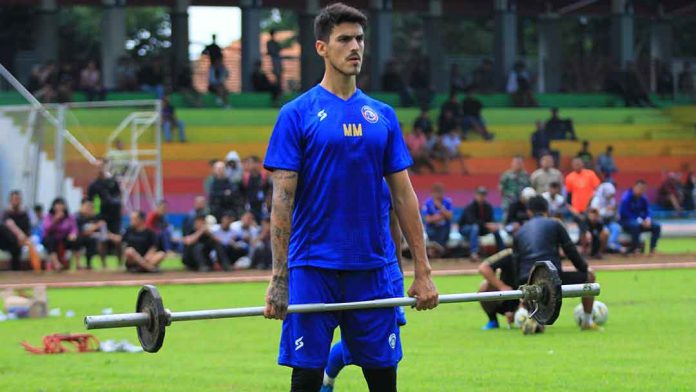 Caio Ruan Gabung Arema, Bagaimana Nasib Matias Malvino?