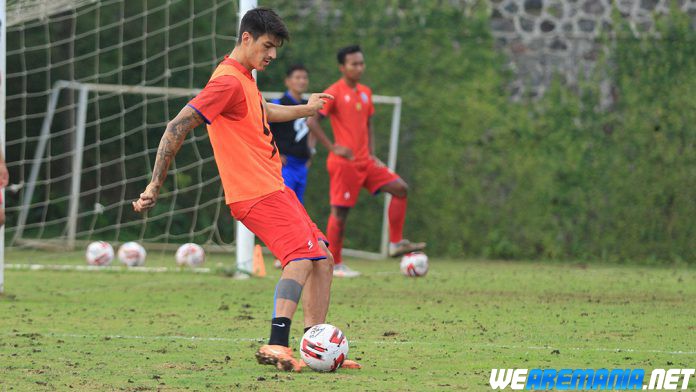 Sudah Merespons, Matias Malvino Serahkan Renegosiasi ke Agennya