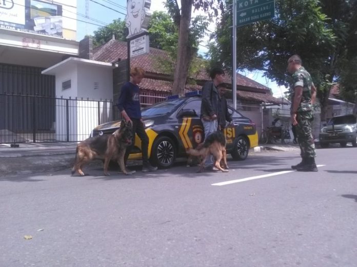 Area Stadion Gelora Soeprijadi Blitar Disterilisasi