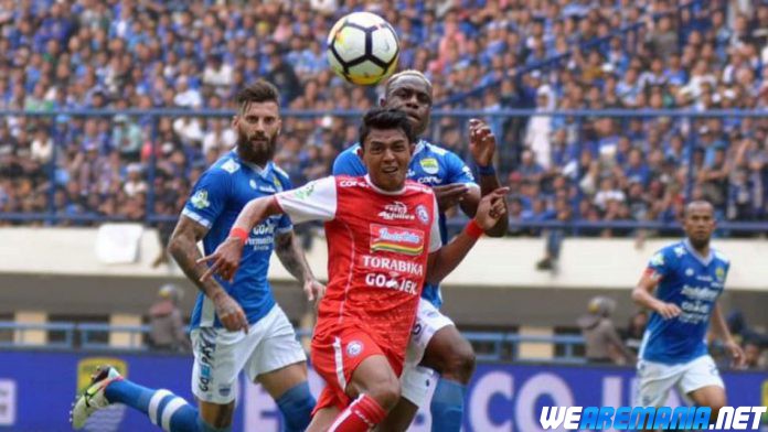 Dedik Setiawan melawan Victor Igbonefo
