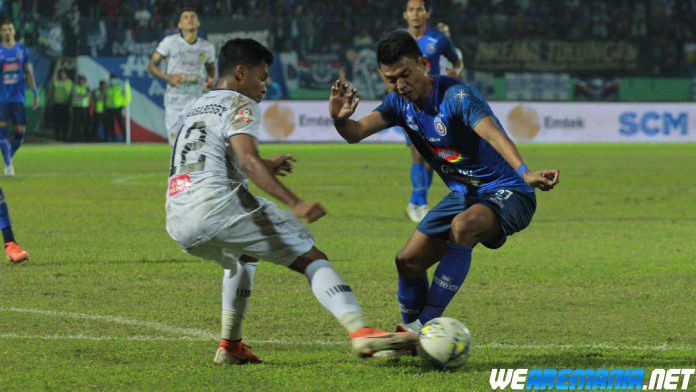 Head to Head Arema vs PS TIRA-Persikabo