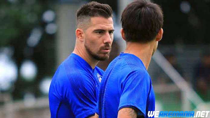 Agen Jonathan Bauman Belum Merespons Sodoran Rekontrak Arema