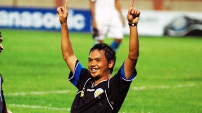 Rachmat Afandi, Legenda Arema dan 3 Fakta Menariknya