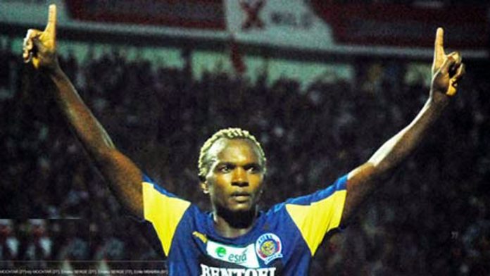 Emaleu Serge Cetak Hattrick untuk Arema di Usia 21 Tahun