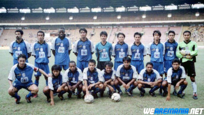Charles Essomba Atangana, Pemain Afrika Pertama yang Dikontrak Arema