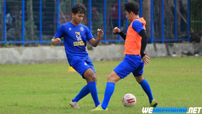Satu Lagi, Risto Vidakovic Dihubung-hubungkan dengan Arema