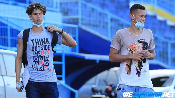 Felipe Americo Bersedia Jadi Bapak Asuh Duo Brasil Arema