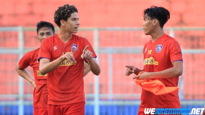 Nasib Hugo dan Pedro di Tangan Pelatih Anyar Arema
