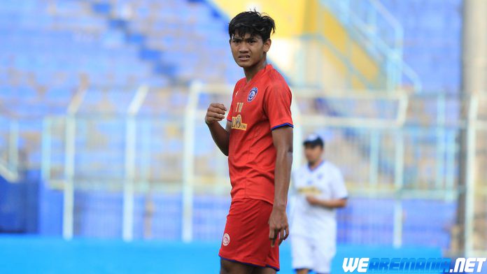 Arema Butuh Striker yang Bukan Cuma Bagus, Tapi Istimewa