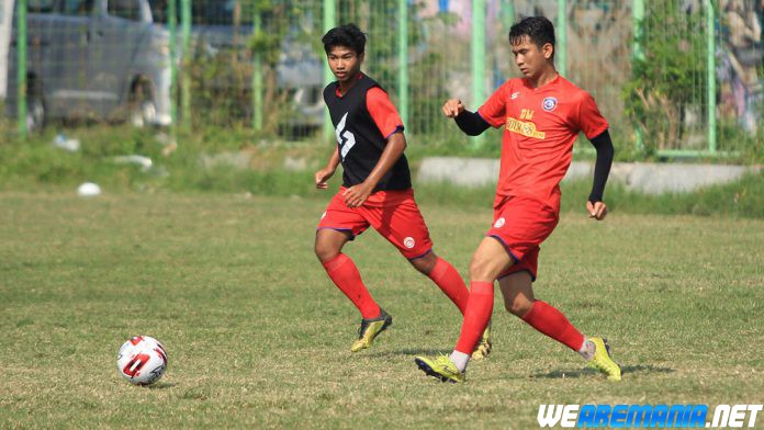 Akhir Januari Arema Bicarakan Kontrak dengan Pemain