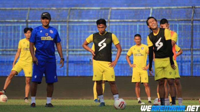 Pemain Arema Diminta Menikmati Libur Satu Bulan
