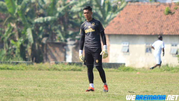 Teguh Amiruddin Ungkap Pengalamannya Latih Kiper Arema Putri