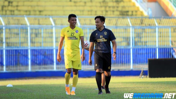Dedik Setiawan Kembali Berlatih bersama Arema, Tapi..