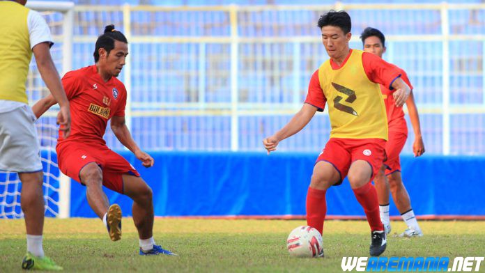 Seiya da Costa Merasa Beruntung Bisa Belajar dari Pemain Senior Arema