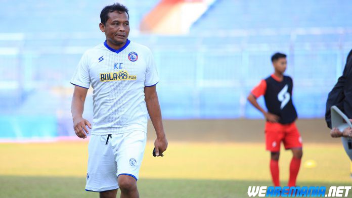Karakter Calon Pelatih Anyar Arema Dinilai Cocok