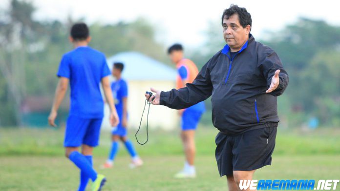 Kalahkan MU, Carlos Oliveira Ogah Beberkan Kekurangan Arema