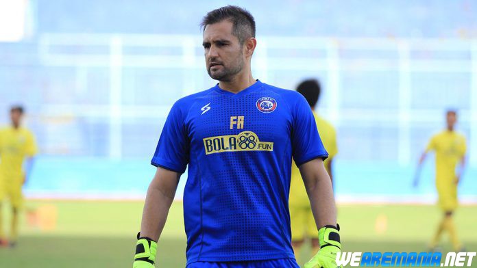Arema Mengultimatum Felipe Americo Soal Penampilan Kiper