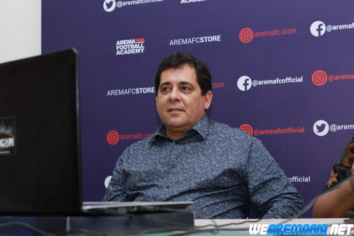 Carlos Oliveira Buta Indonesia, Inilah Sosok yang Membantunya