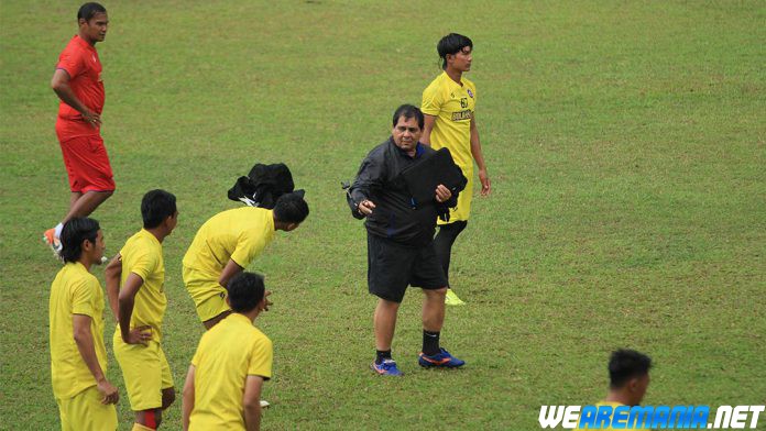 Carlos Oliveira: Pengorbanan Arema Akan Terbayar Nanti